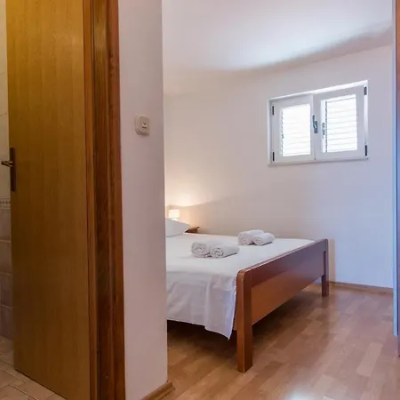 Jagoda Apartman *